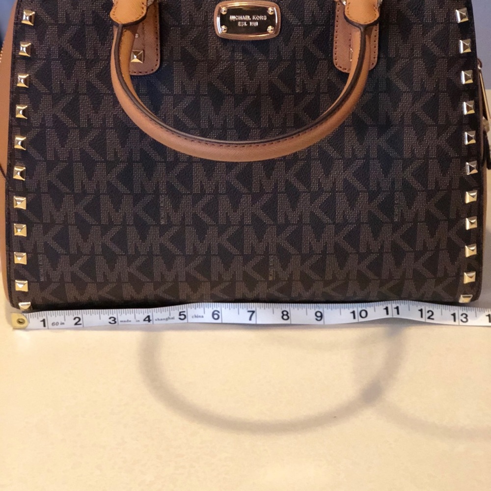 Michael Kors original Satchel Brand New with strap - Picture 6 of 7